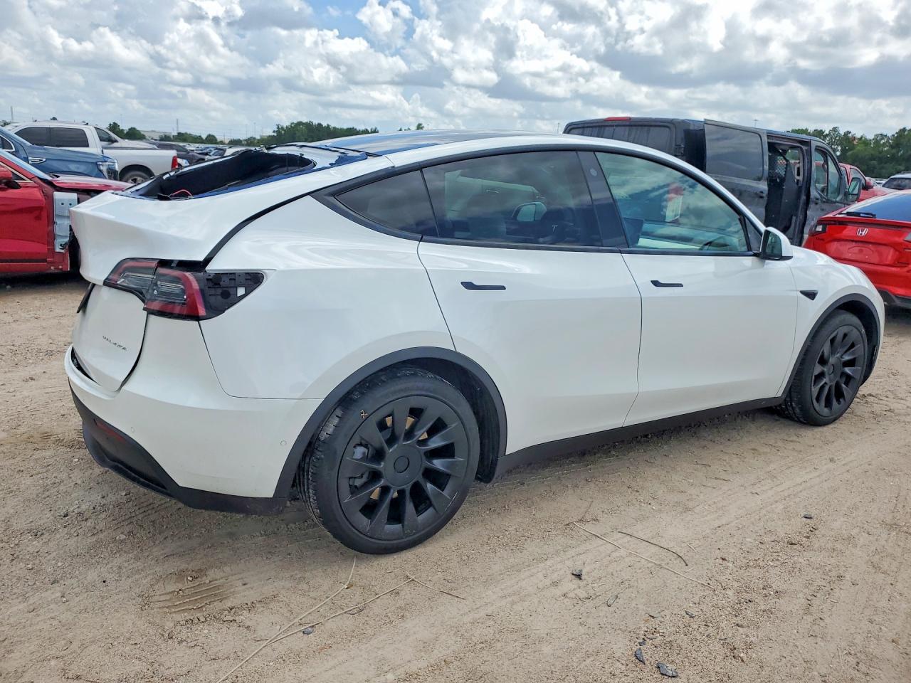 2021 TESLA MODEL Y — снимка 3