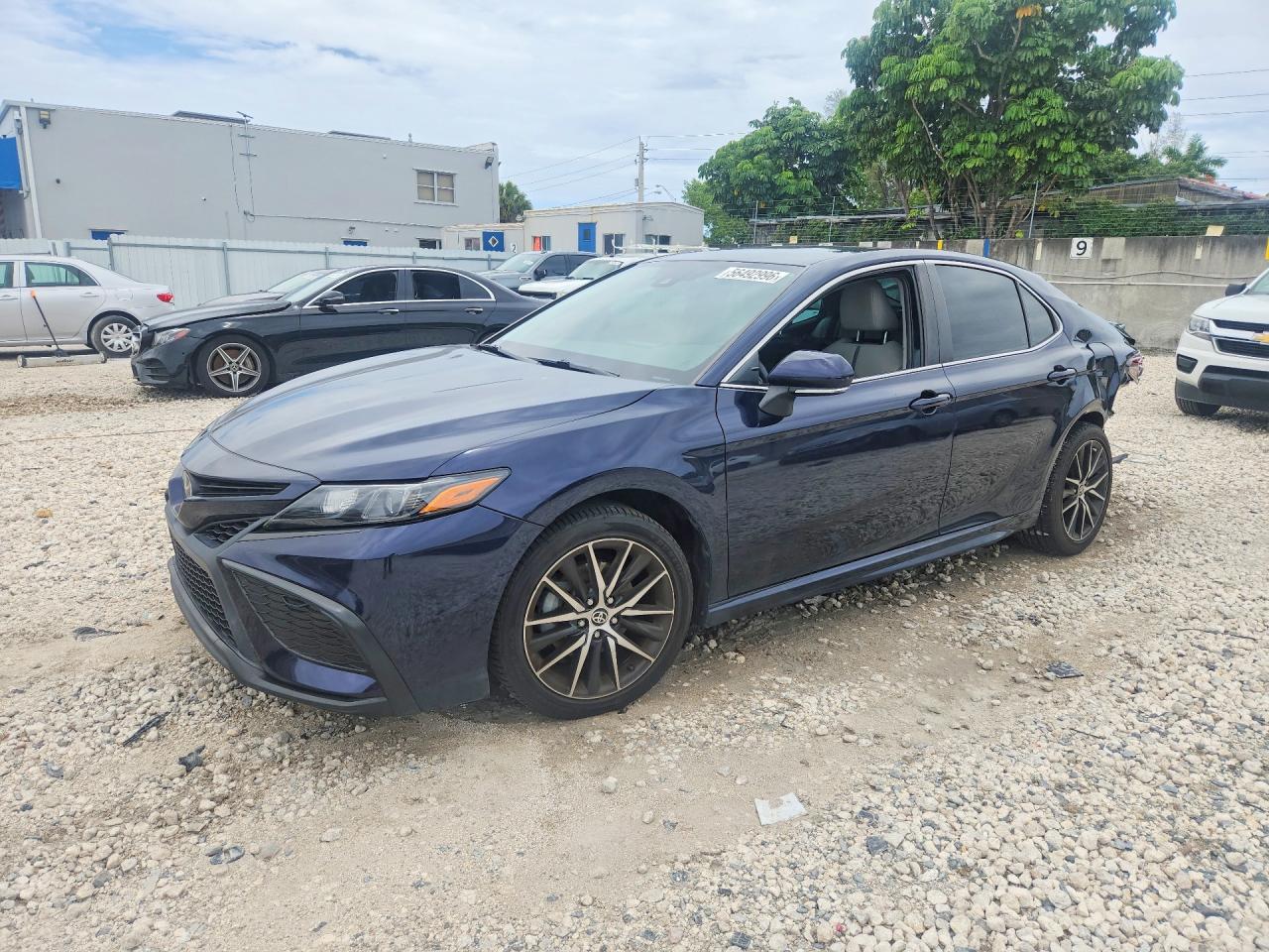 2022 TOYOTA CAMRY SE