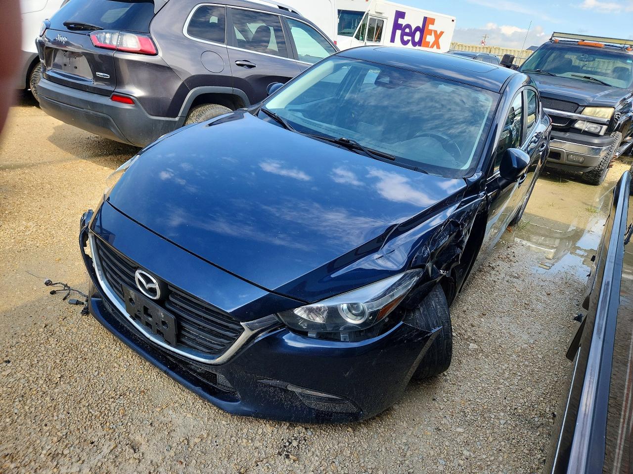 2018 MAZDA 3 GS