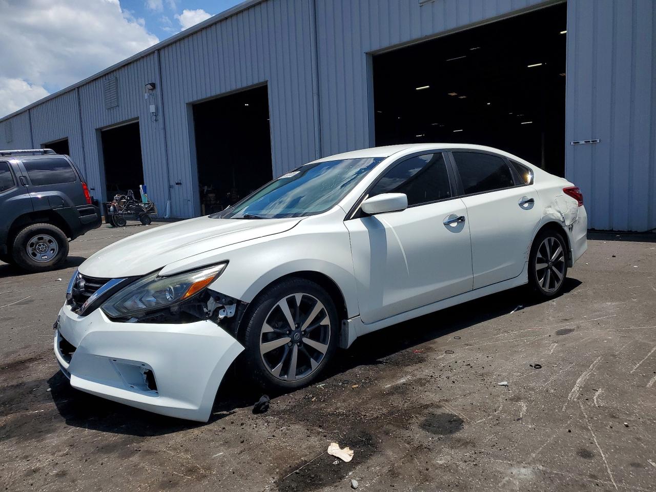 2017 NISSAN ALTIMA 2.5 SR