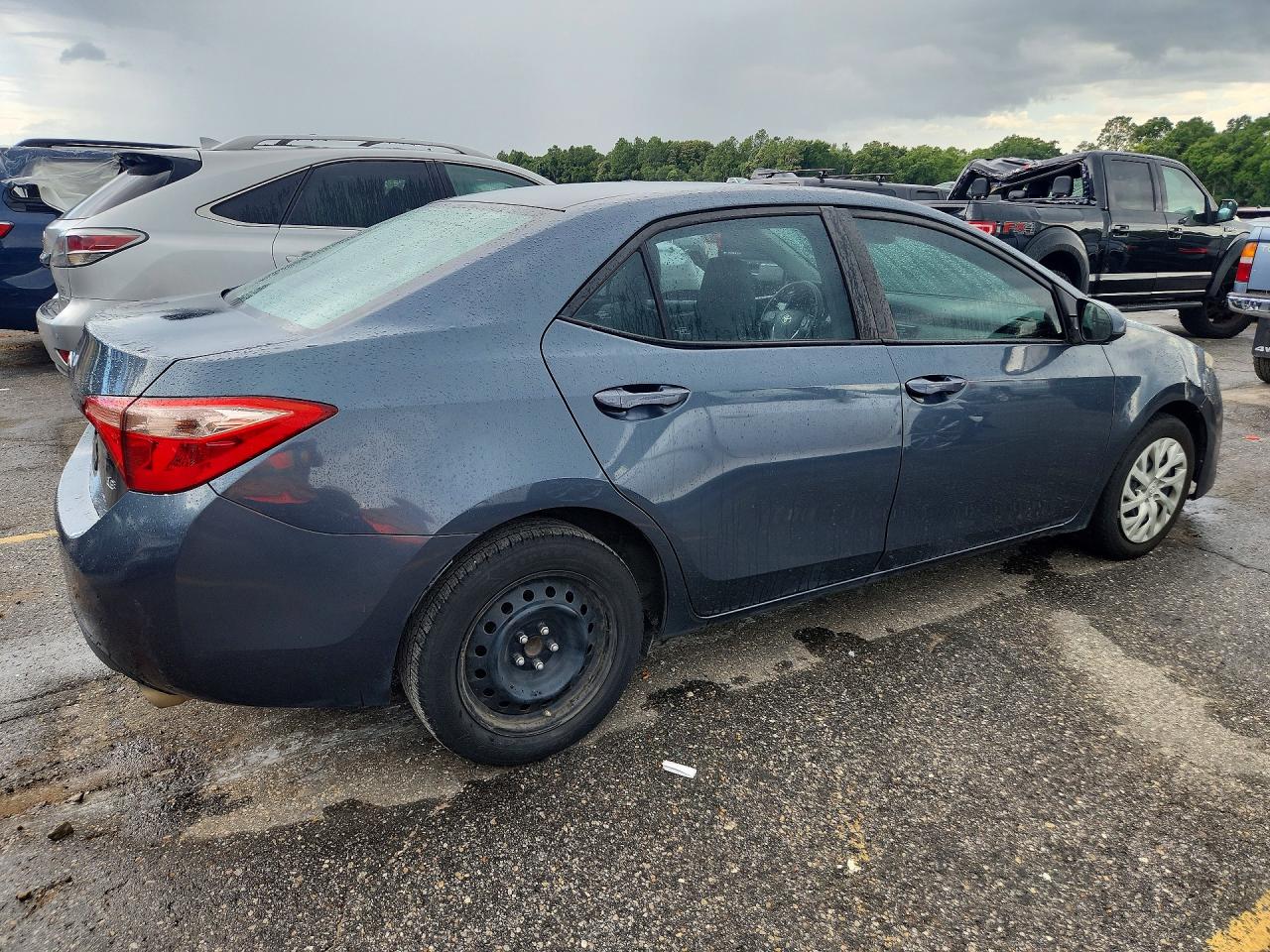 2018 TOYOTA COROLLA LE — снимка 3