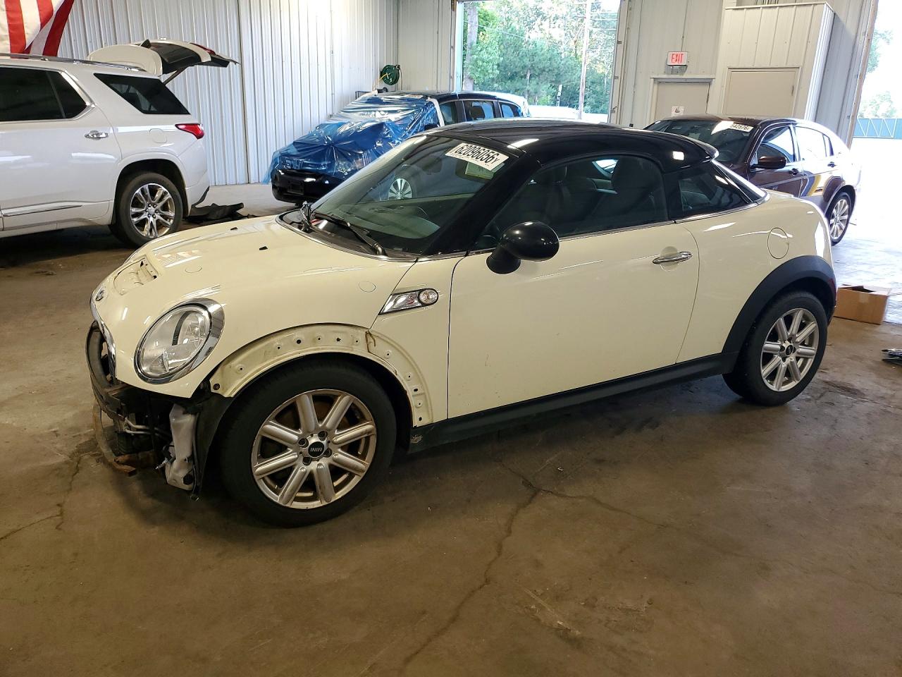 2013 MINI COOPER COUPE S