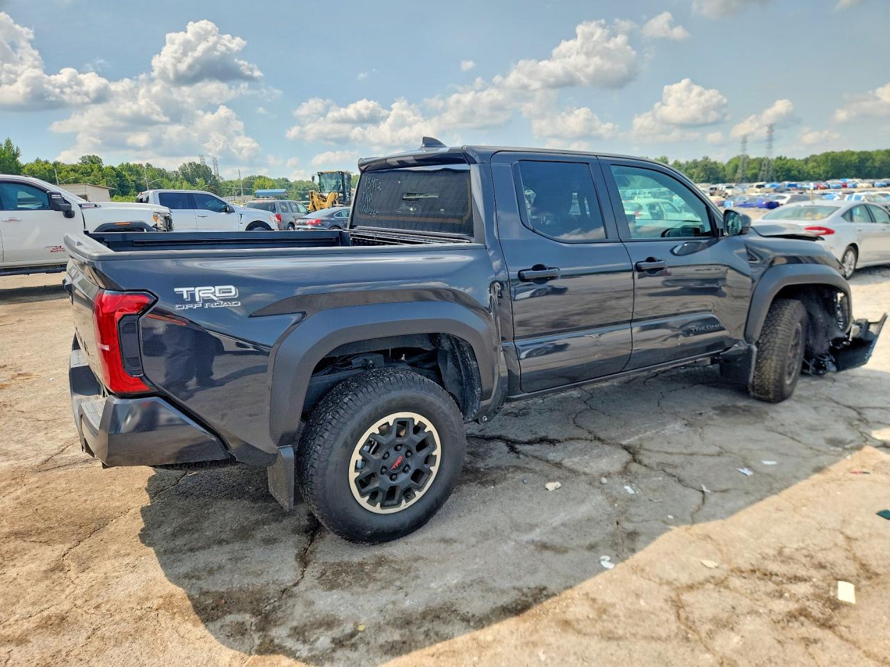 2026 TOYOTA TACOMA TRD OFF-ROAD — снимка 3