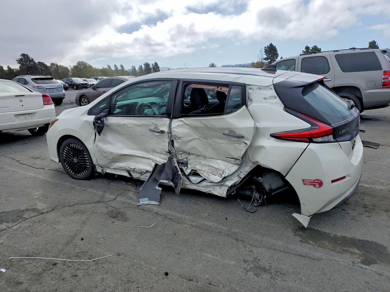 2024 NISSAN LEAF SV PLUS — снимка 2