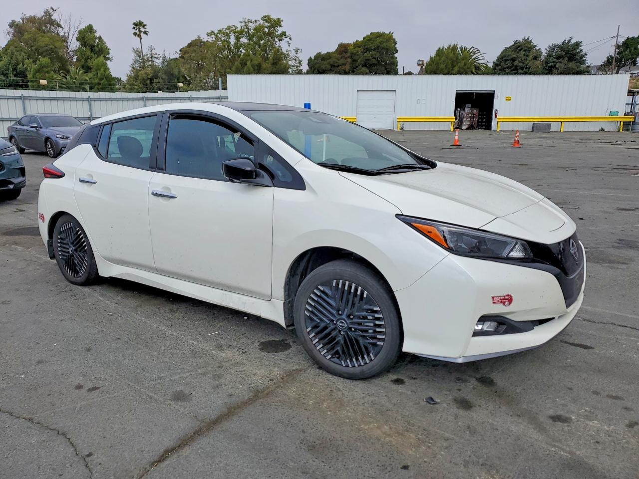 2024 NISSAN LEAF SV PLUS — снимка 4