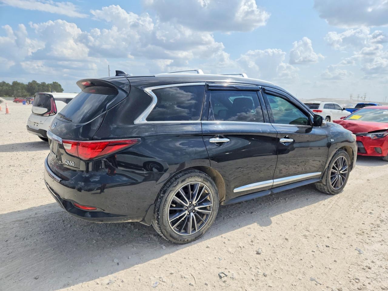 2017 INFINITI QX60 BASE — снимка 3