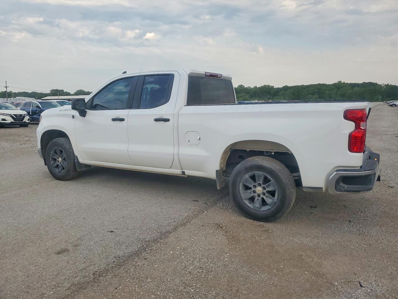 2025 CHEVROLET SILVER1500 — снимка 2