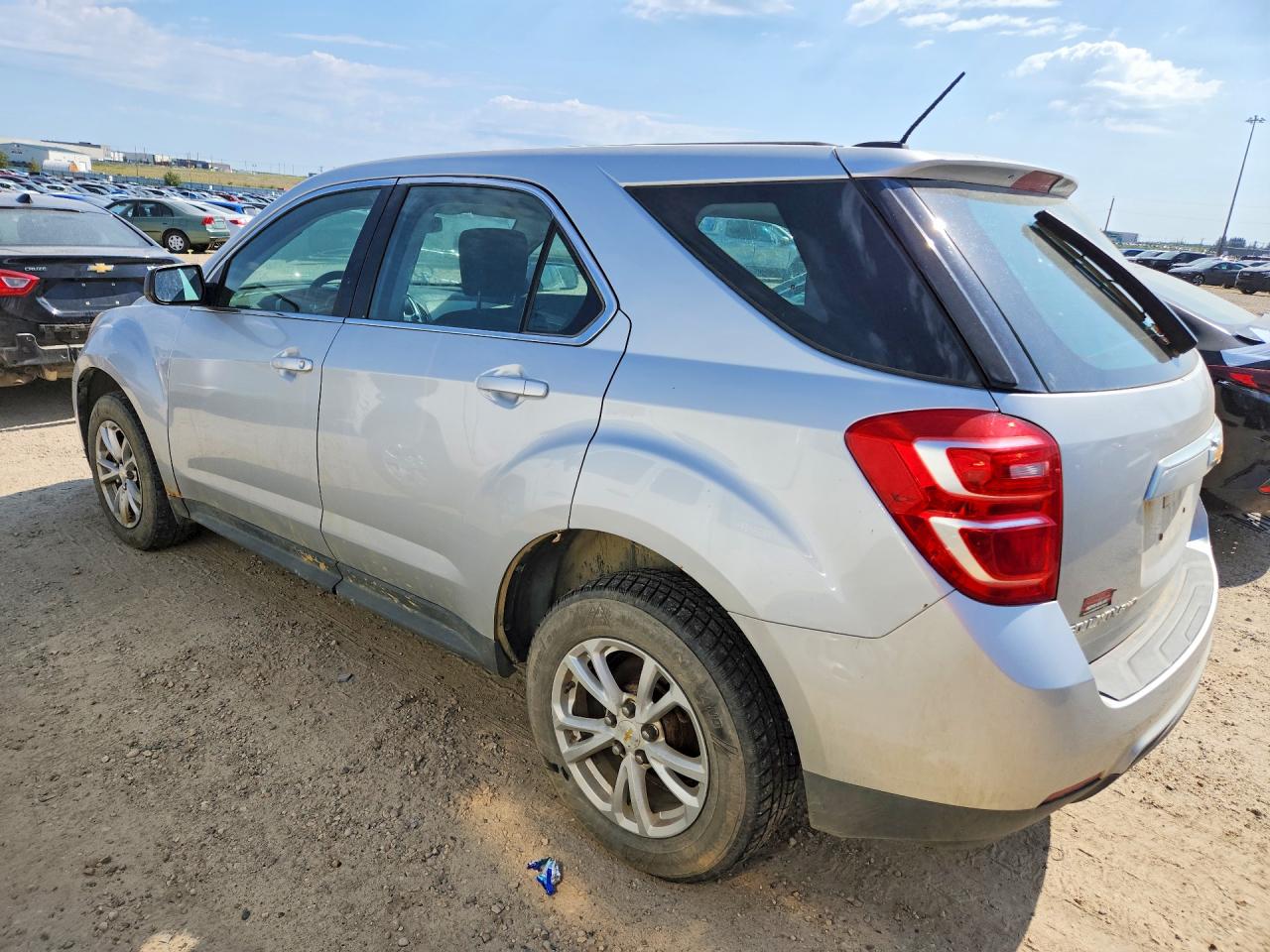 2017 CHEVROLET EQUINOX LS — снимка 2