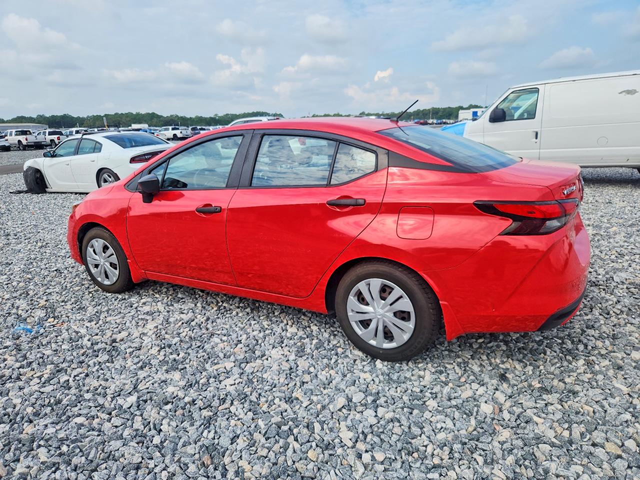 2020 NISSAN VERSA S — снимка 2