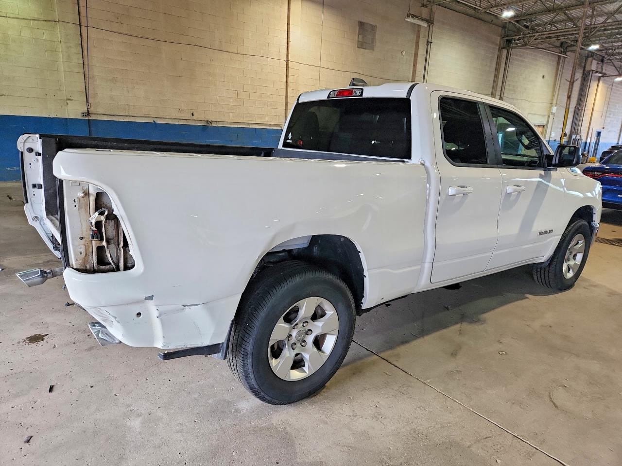 2021 RAM 1500 BIG HORN — снимка 3