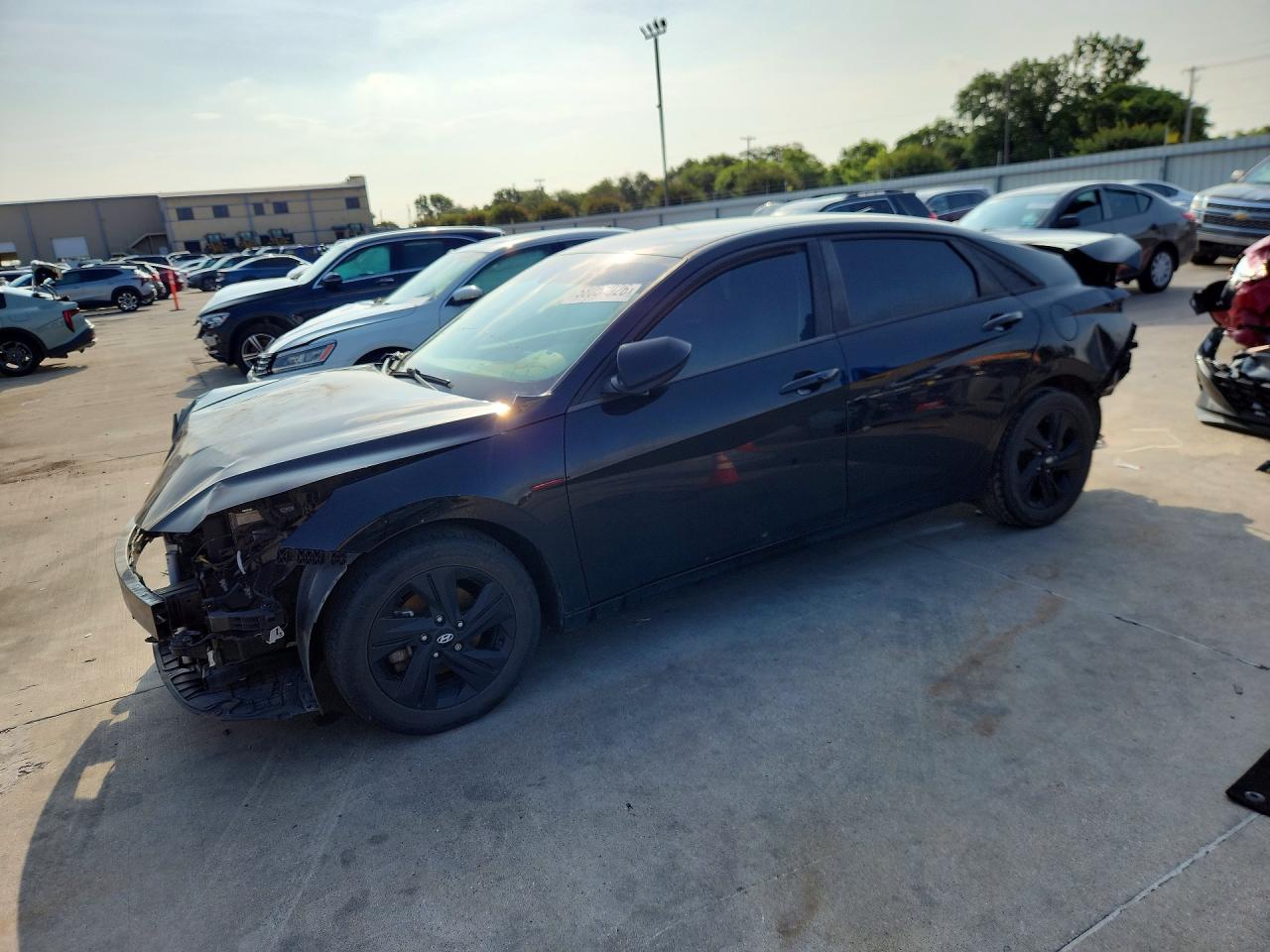 2022 HYUNDAI ELANTRA SEL