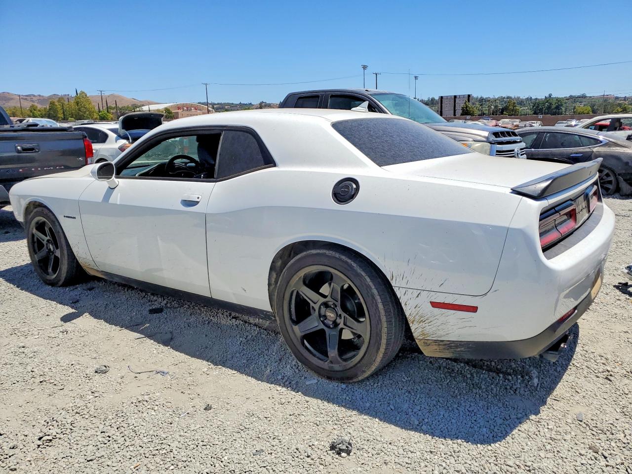 2020 DODGE CHALLENGER R/T — снимка 2