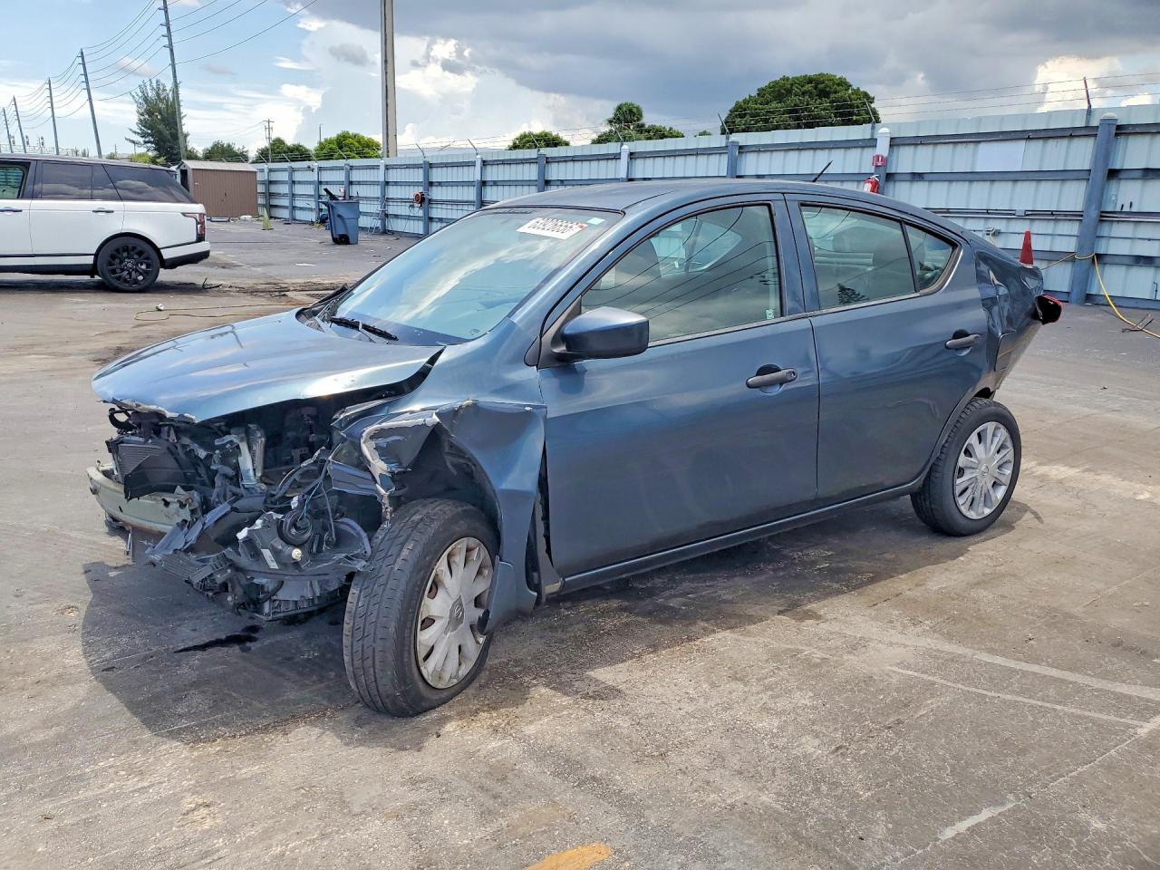 2016 NISSAN VERSA 1.6 S