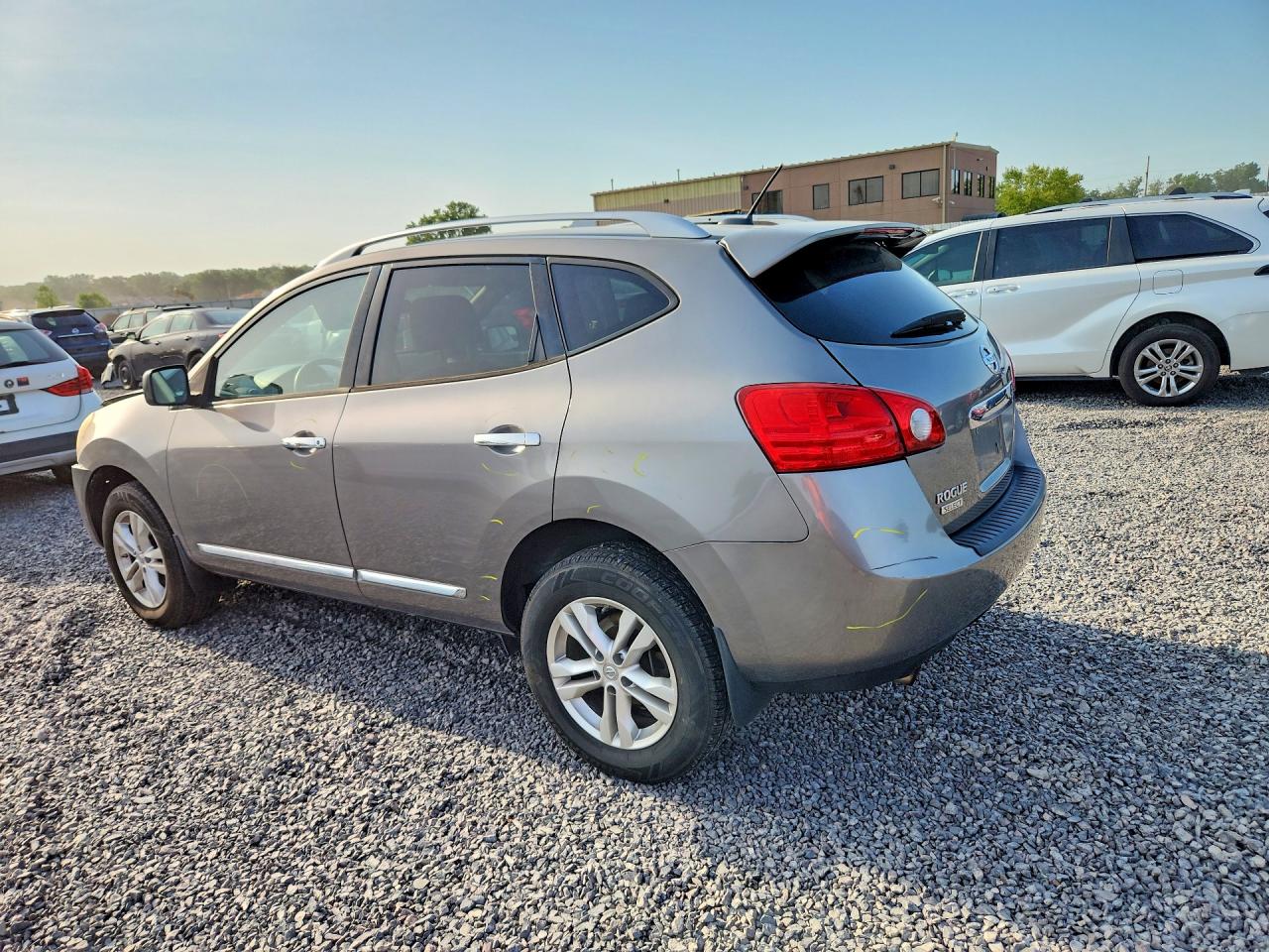 2015 NISSAN ROGUE SELECT S — снимка 2