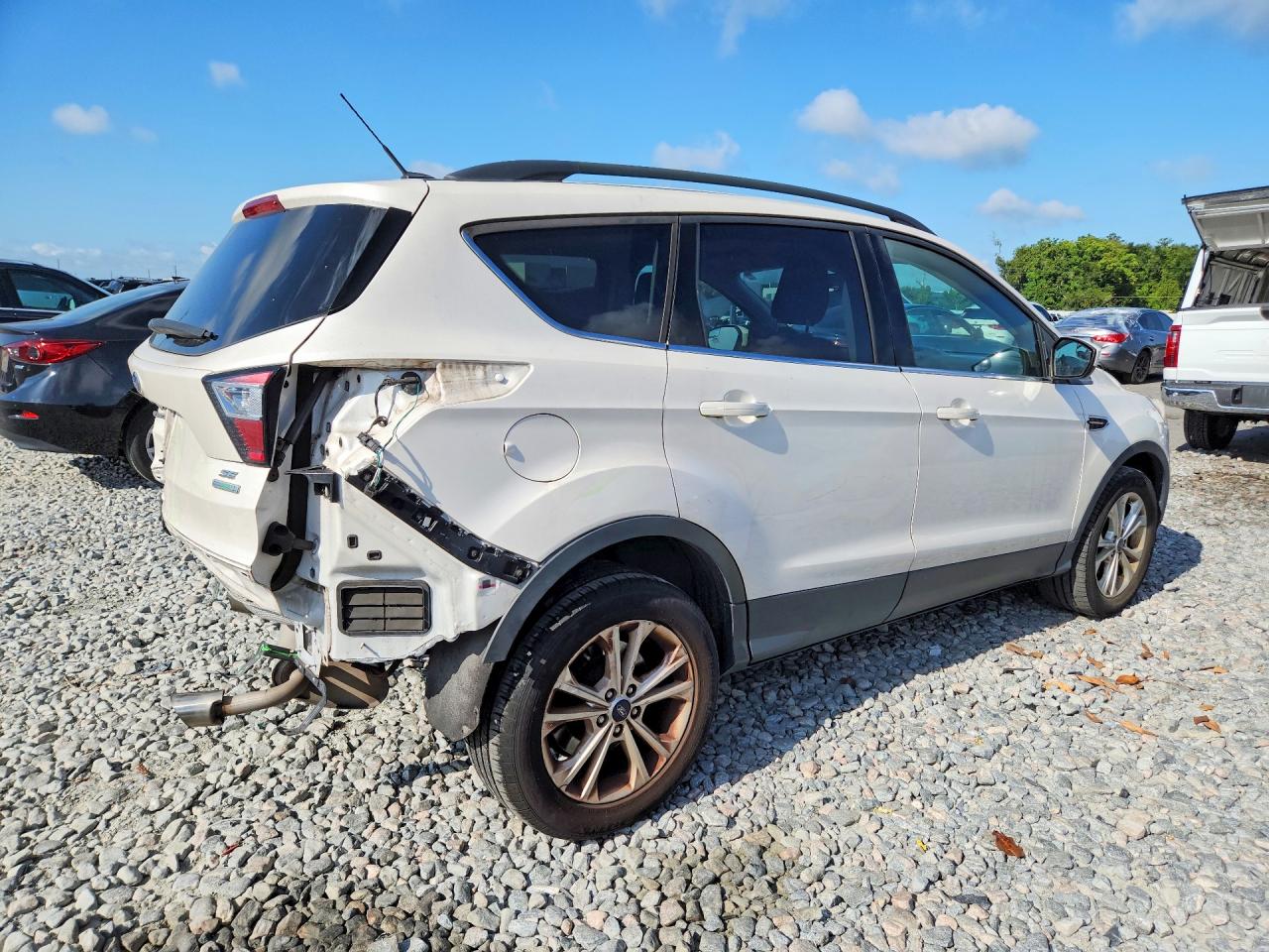 2018 FORD ESCAPE SE — снимка 3