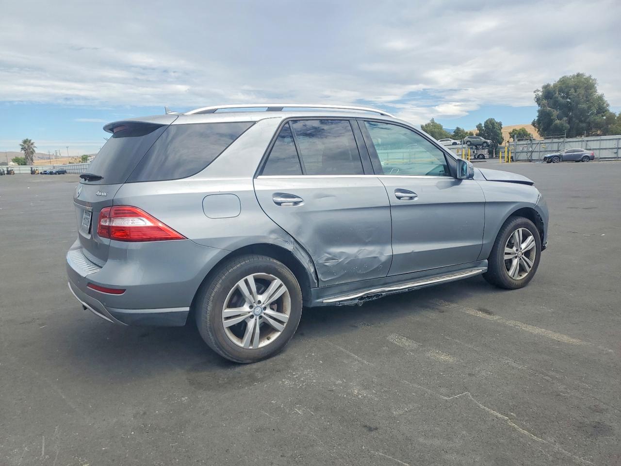2013 MERCEDES-BENZ ML 350 4MATIC — снимка 3