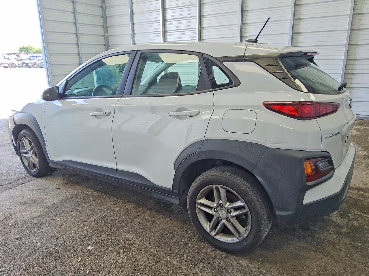 2020 HYUNDAI KONA SE — снимка 2
