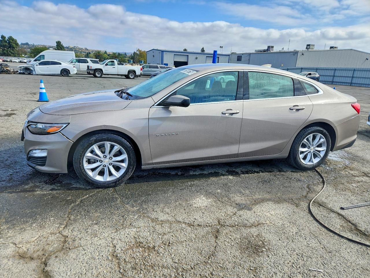 2023 CHEVROLET MALIBU LT