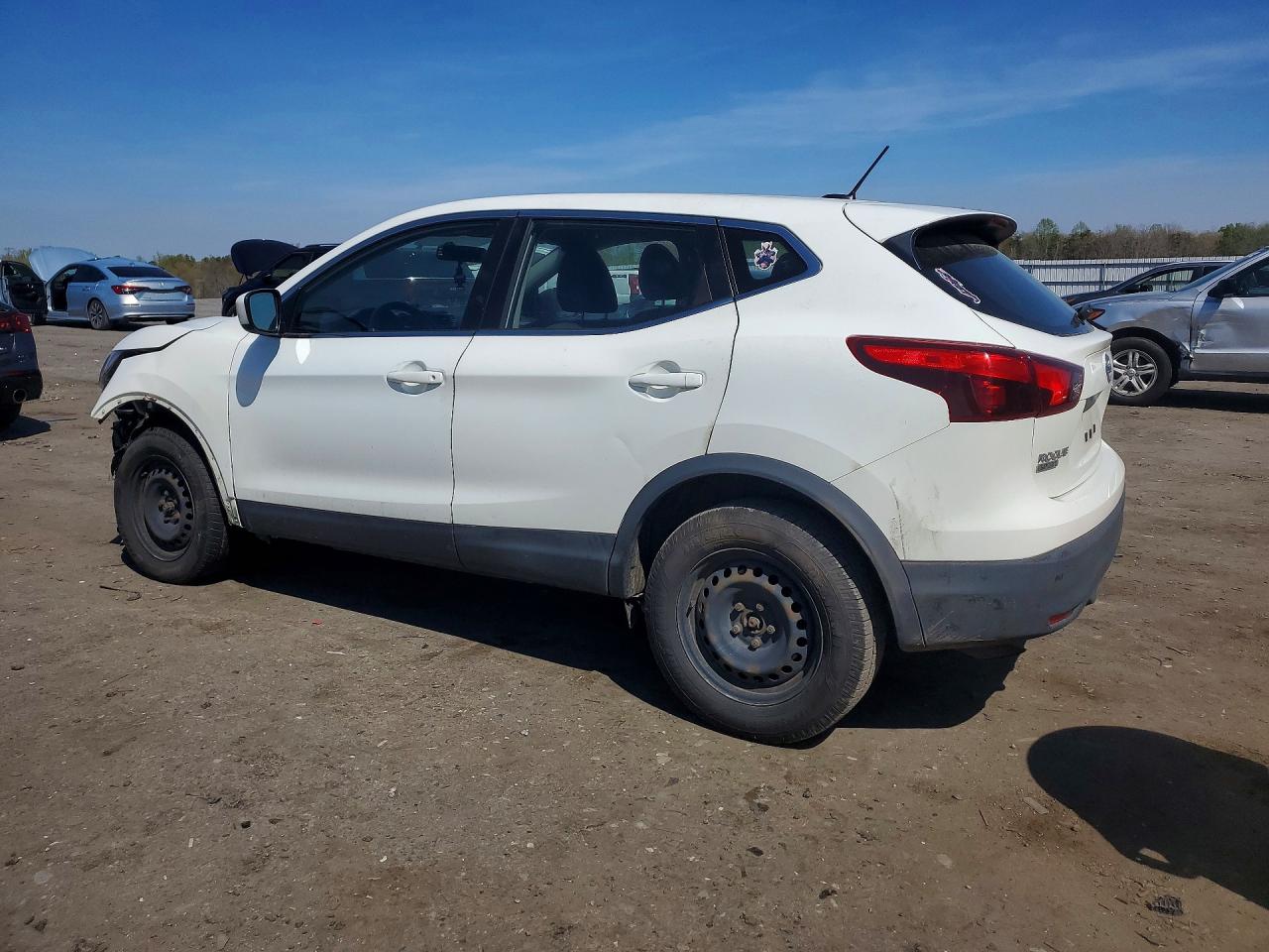 2019 NISSAN ROGUE SPORT S — снимка 2