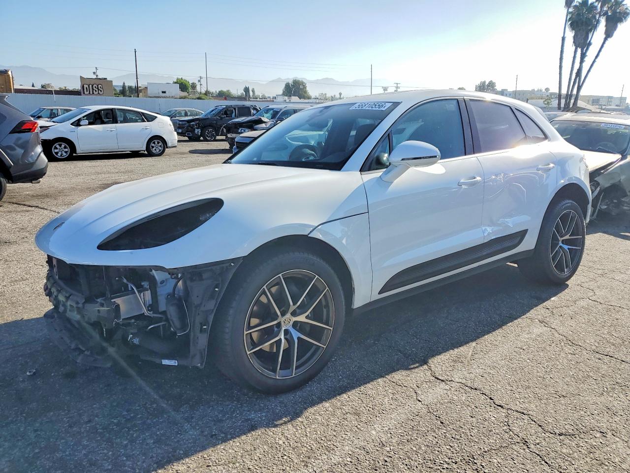 2025 PORSCHE MACAN BASE