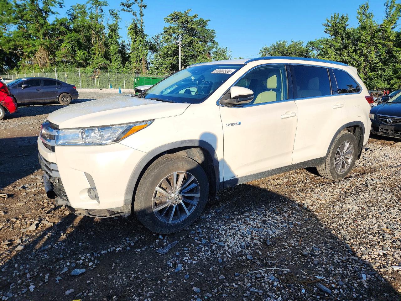 2019 TOYOTA HIGHLANDER HYBRID XLE