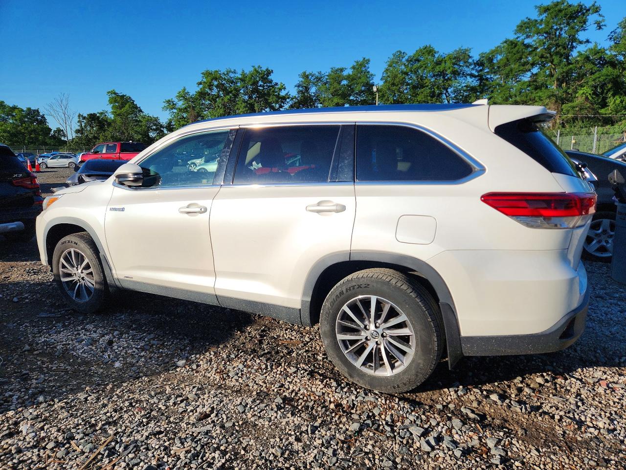 2019 TOYOTA HIGHLANDER HYBRID XLE — снимка 2