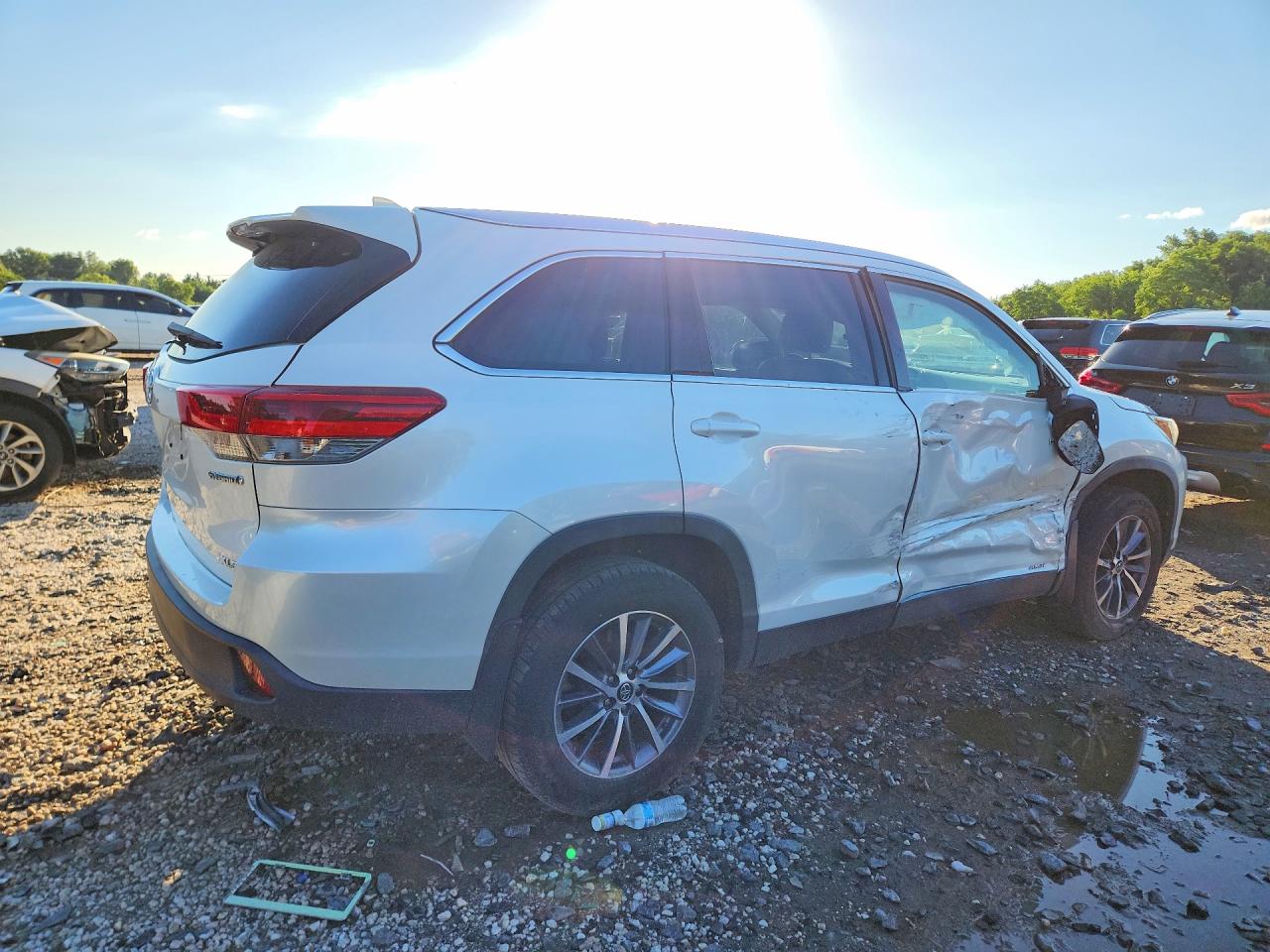 2019 TOYOTA HIGHLANDER HYBRID XLE — снимка 3