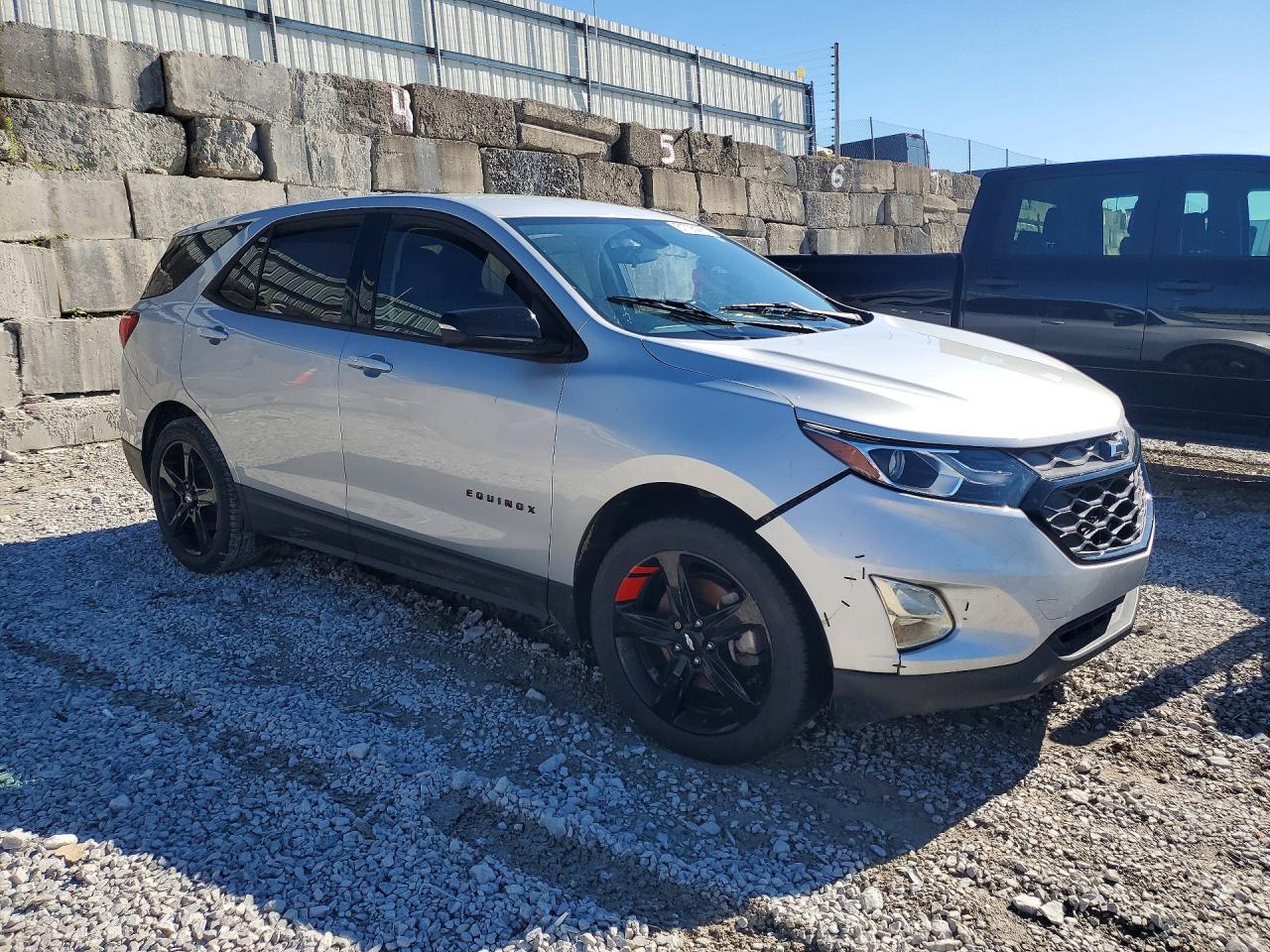 2019 CHEVROLET EQUINOX LT — снимка 4
