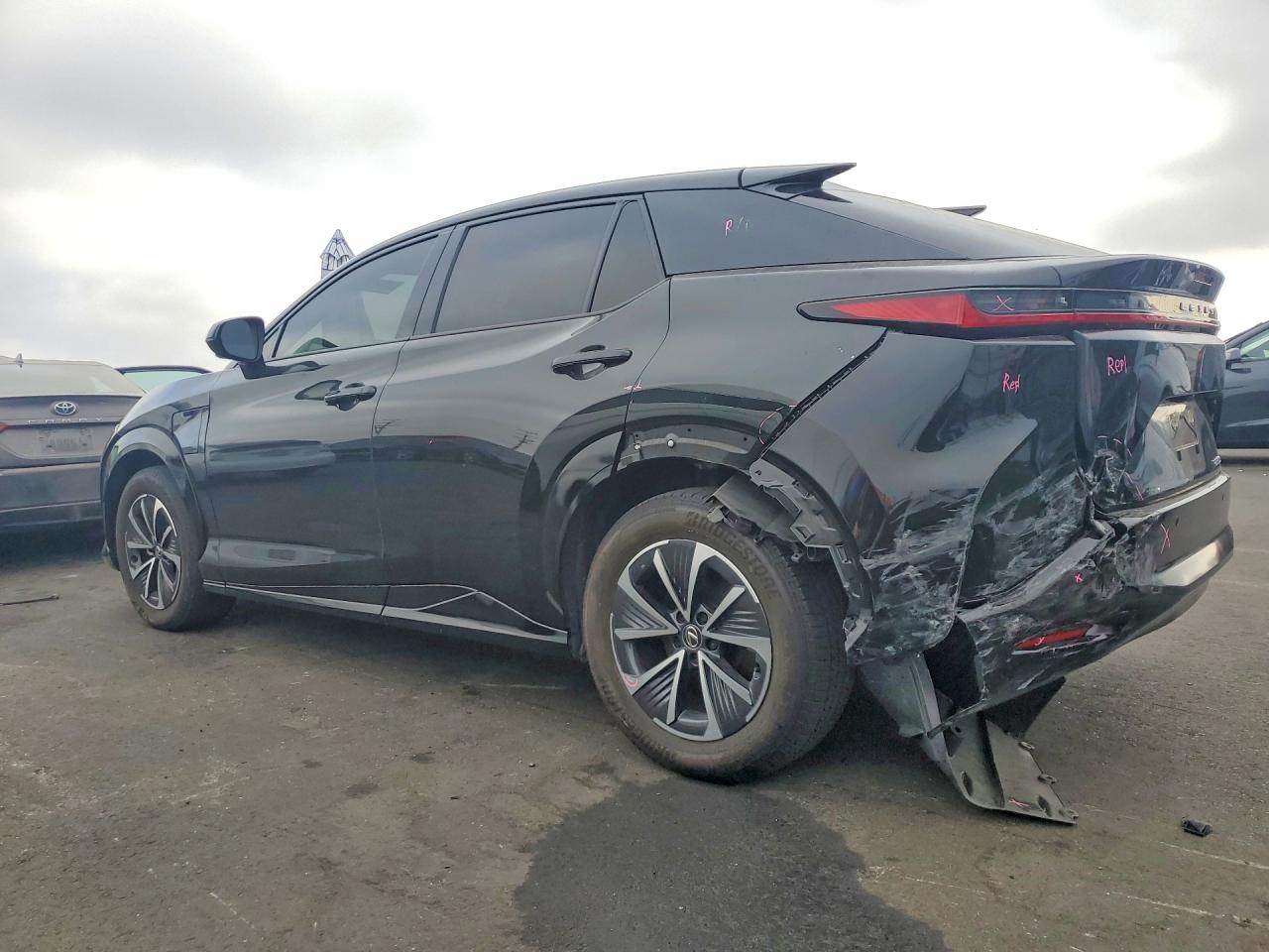 2025 LEXUS RZ 300E — снимка 2