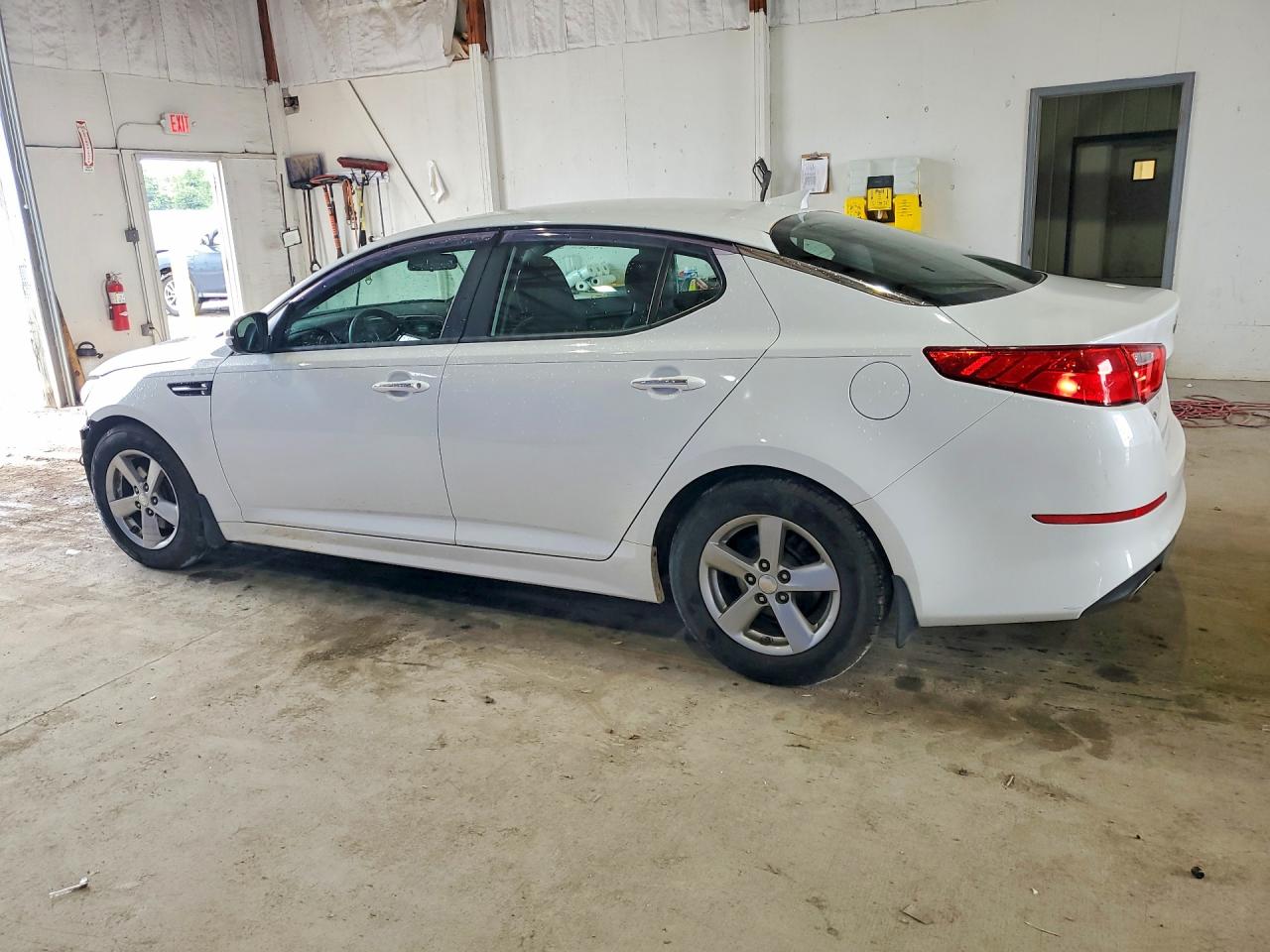 2015 KIA OPTIMA LX — снимка 2