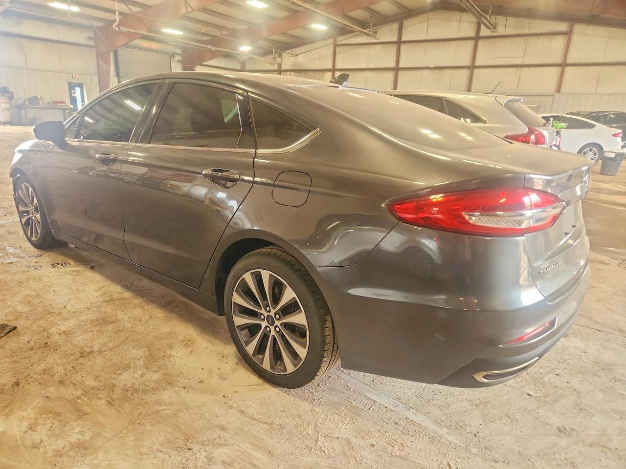 2019 FORD FUSION SE — снимка 2