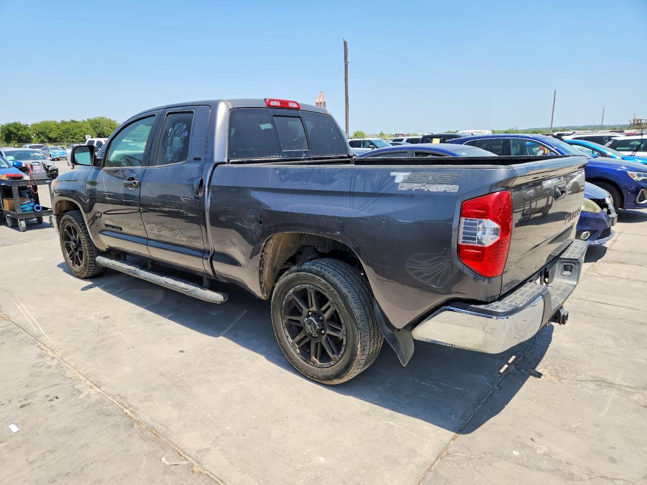 2018 TOYOTA TUNDRA SR5 — снимка 2