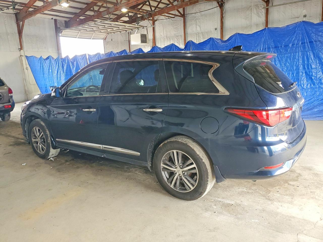 2017 INFINITI QX60 BASE — снимка 2