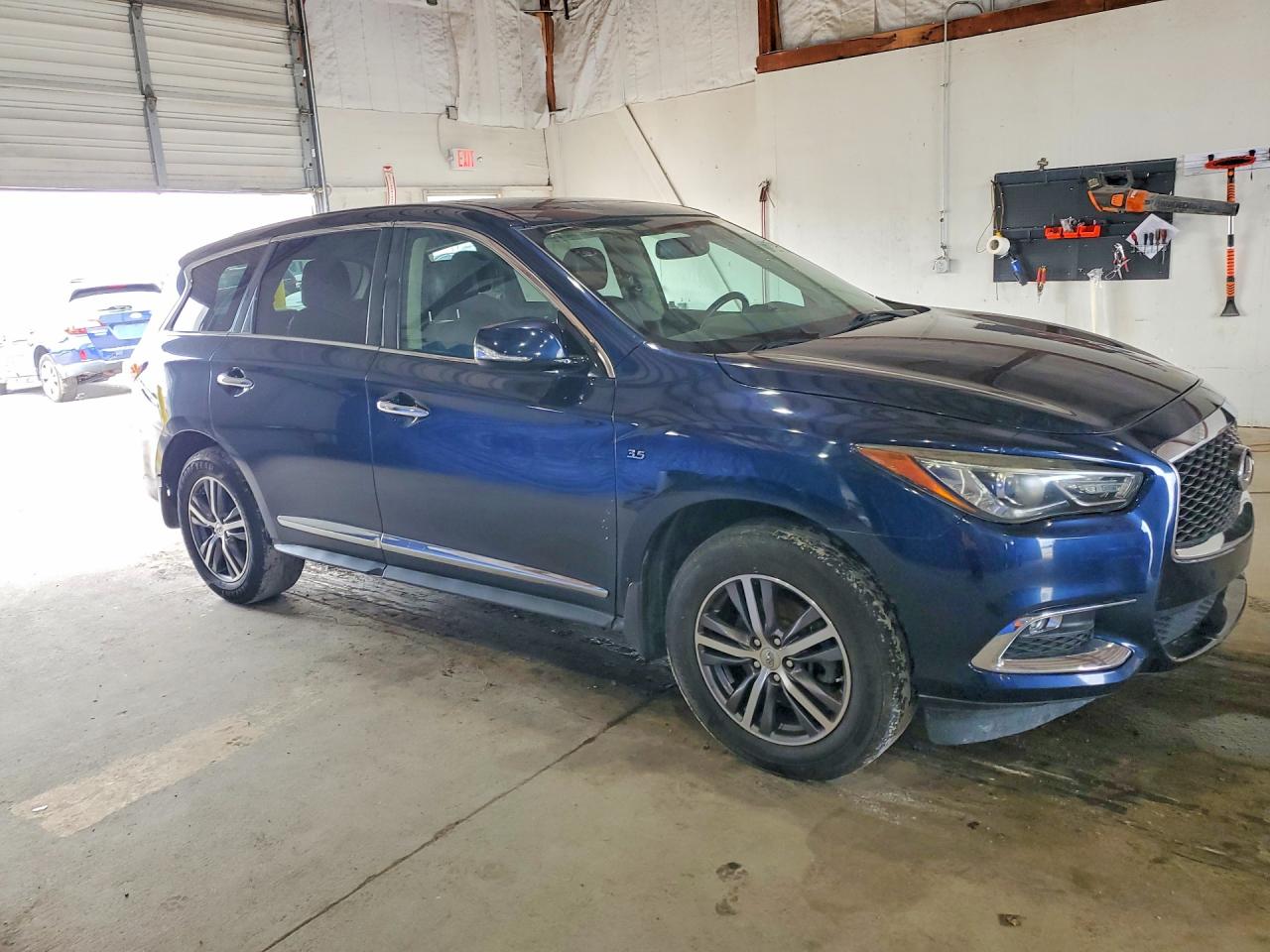 2017 INFINITI QX60 BASE — снимка 4