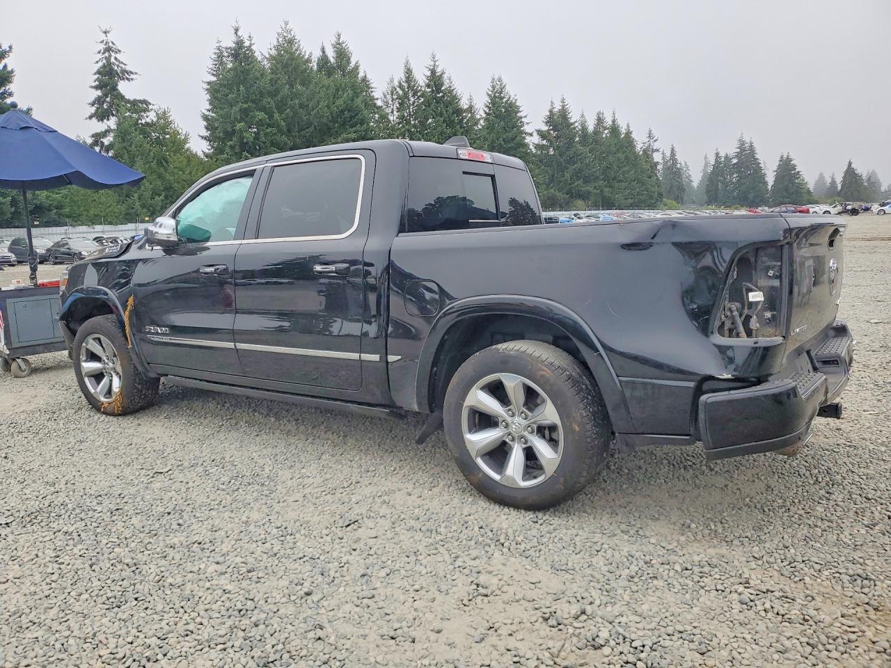 2020 RAM 1500 LIMITED — снимка 2