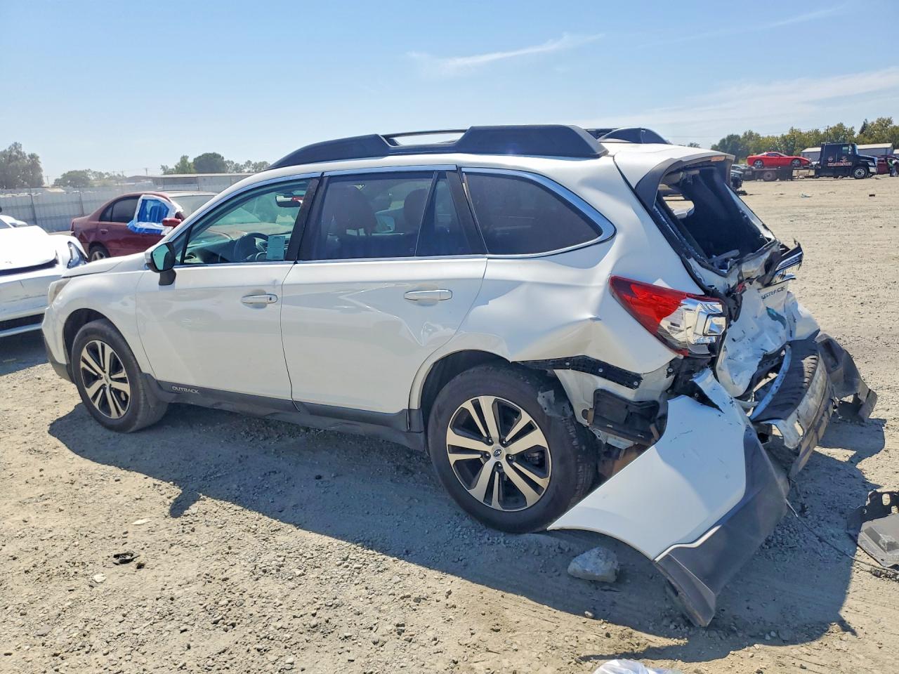 2018 SUBARU OUTBACK 2.5I LIMITED — снимка 2