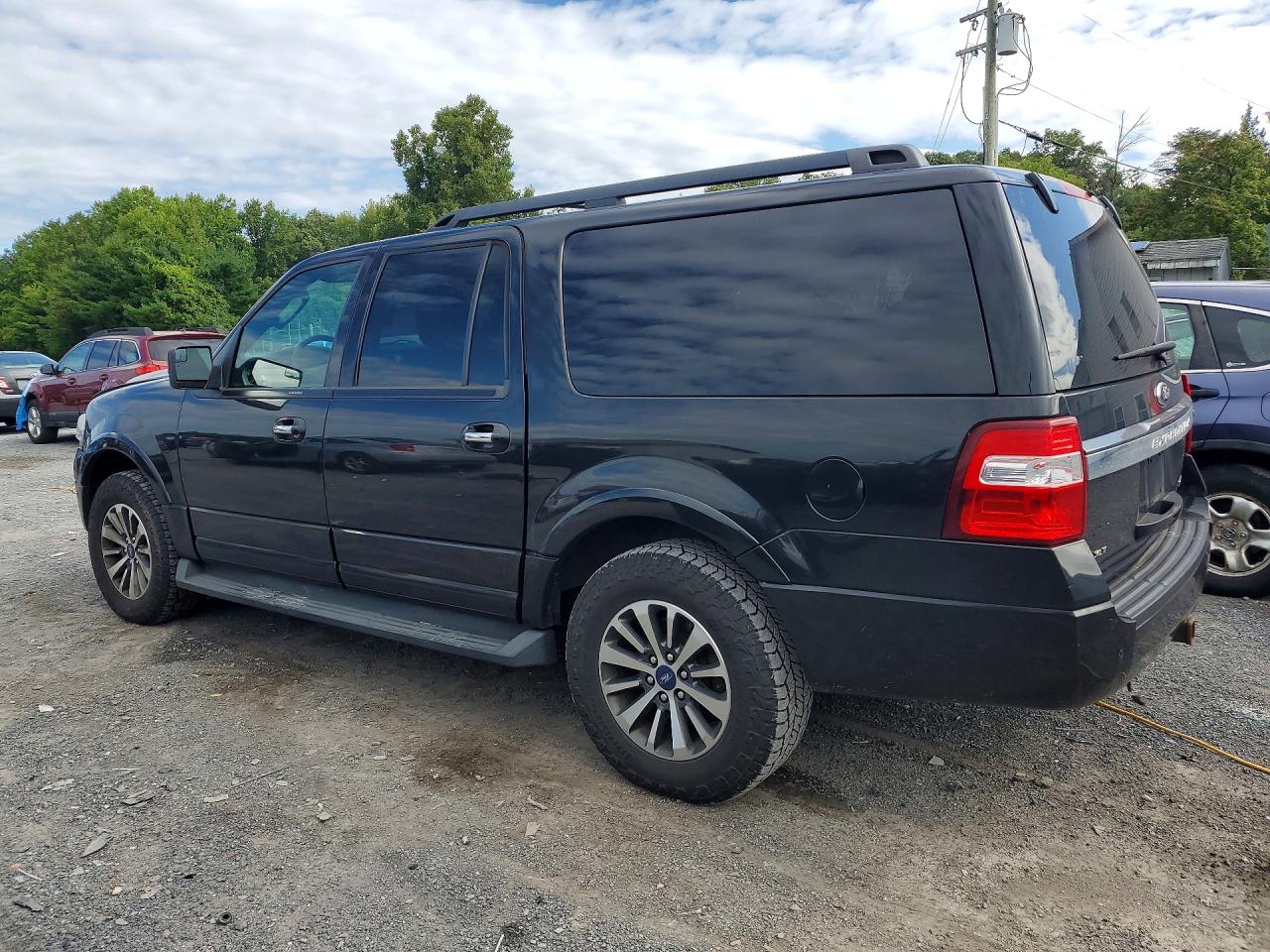 2015 FORD EXPEDITION EL XLT — снимка 2