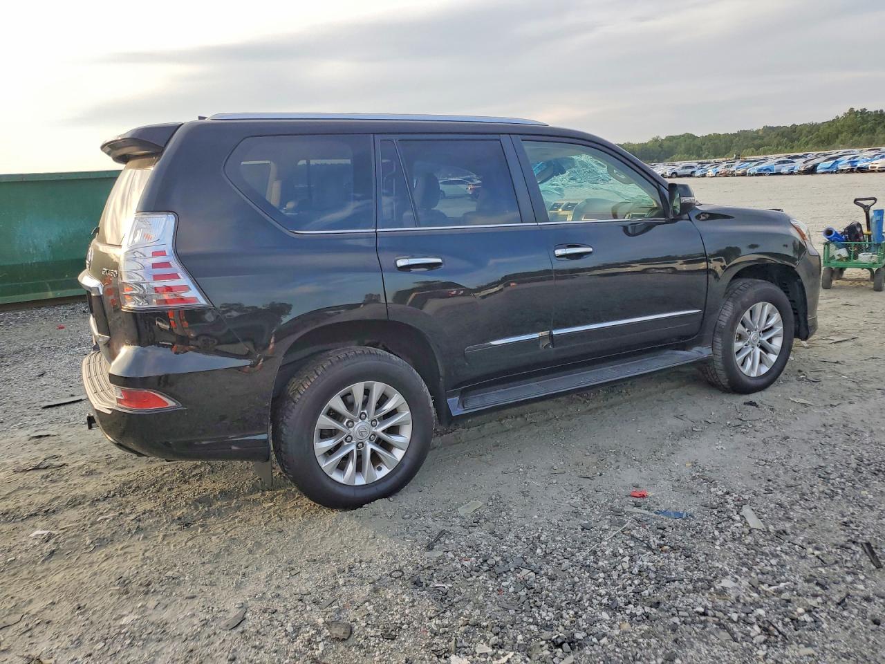 2019 LEXUS GX 460 — снимка 3