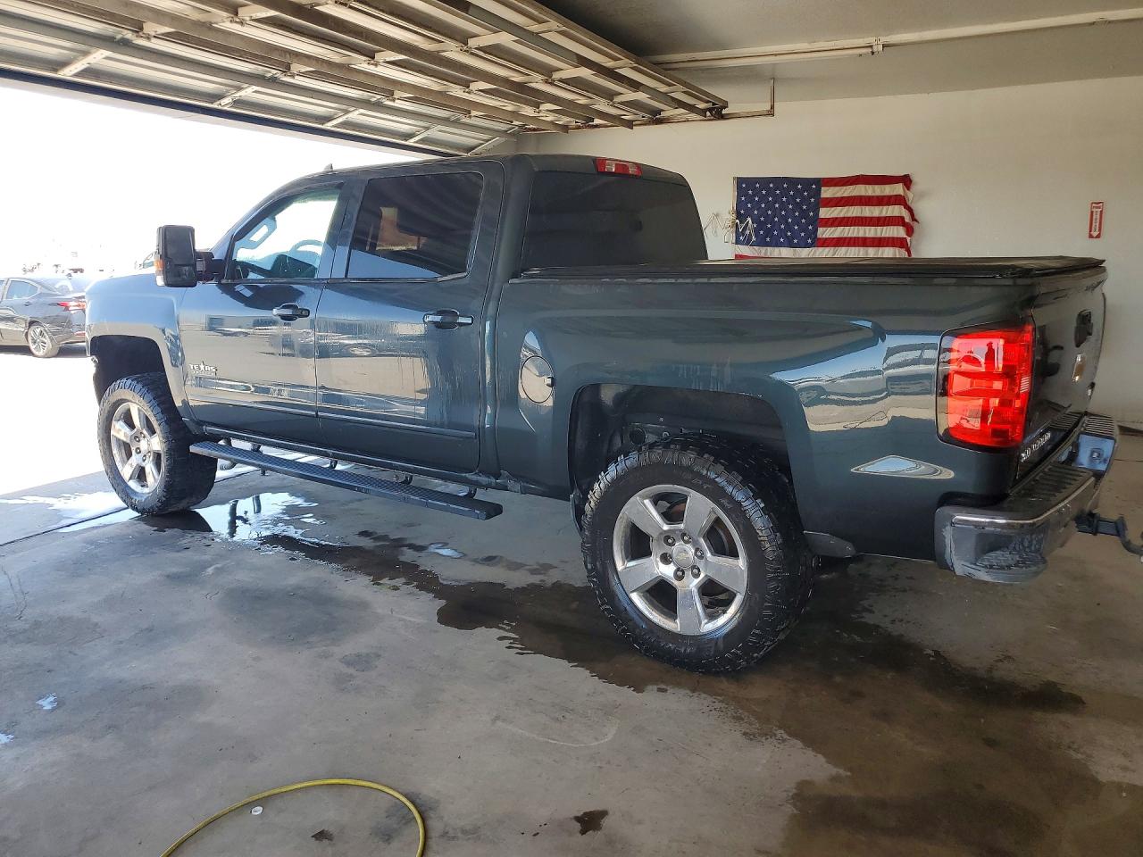 2017 CHEVROLET SILVERADO C1500 LT — снимка 2