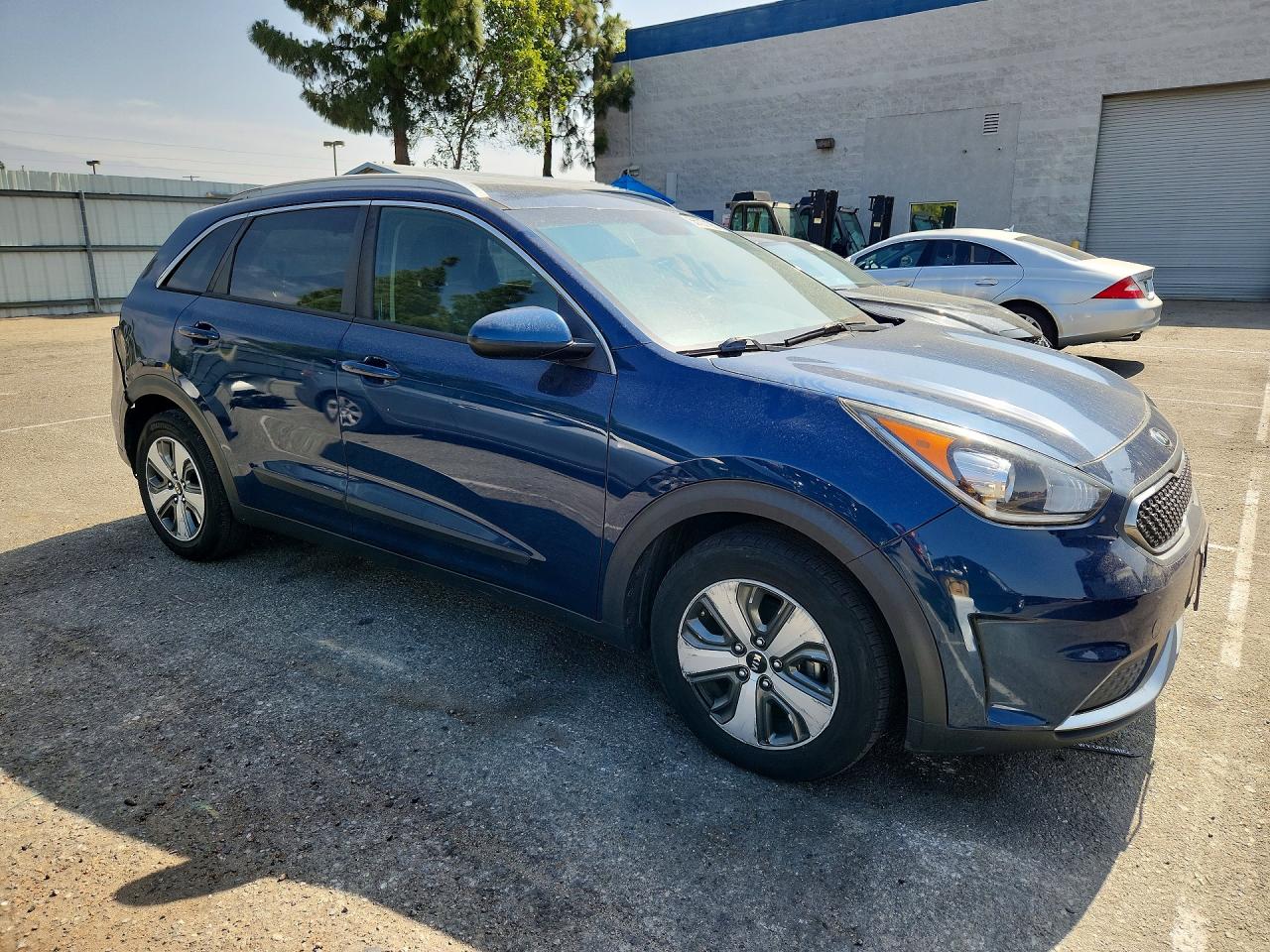 2019 KIA NIRO LX — снимка 4