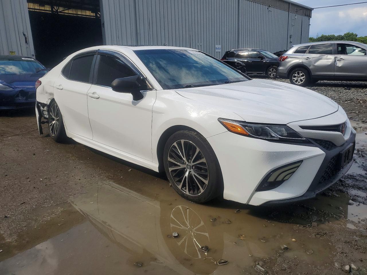 2018 TOYOTA CAMRY SE — снимка 4