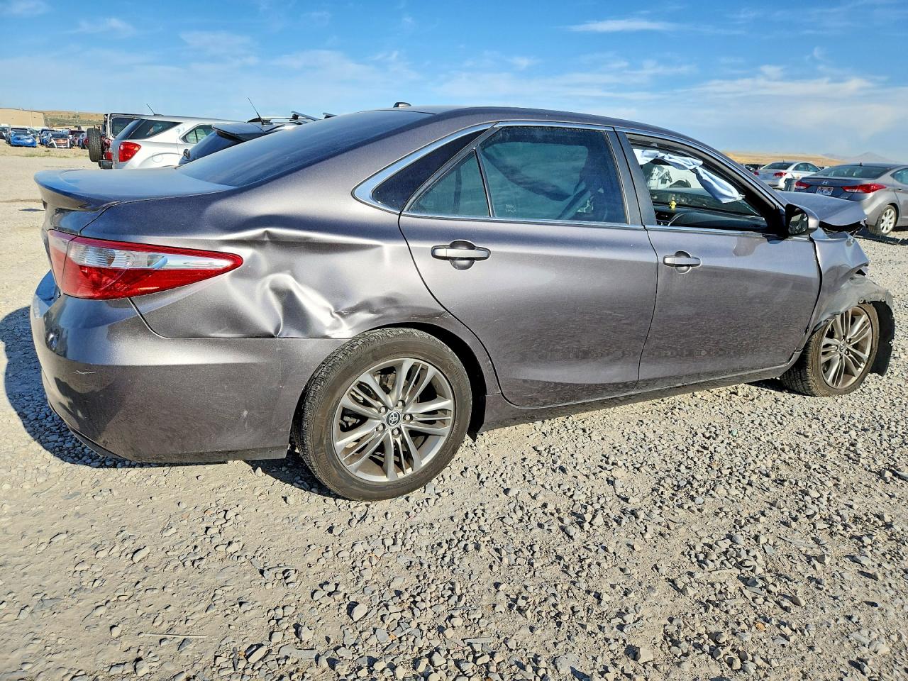 2015 TOYOTA CAMRY SE — снимка 3