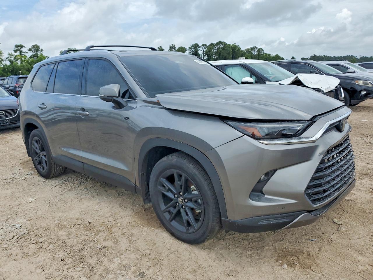 2026 TOYOTA GRAND HIGHLANDER LIMITED — снимка 4