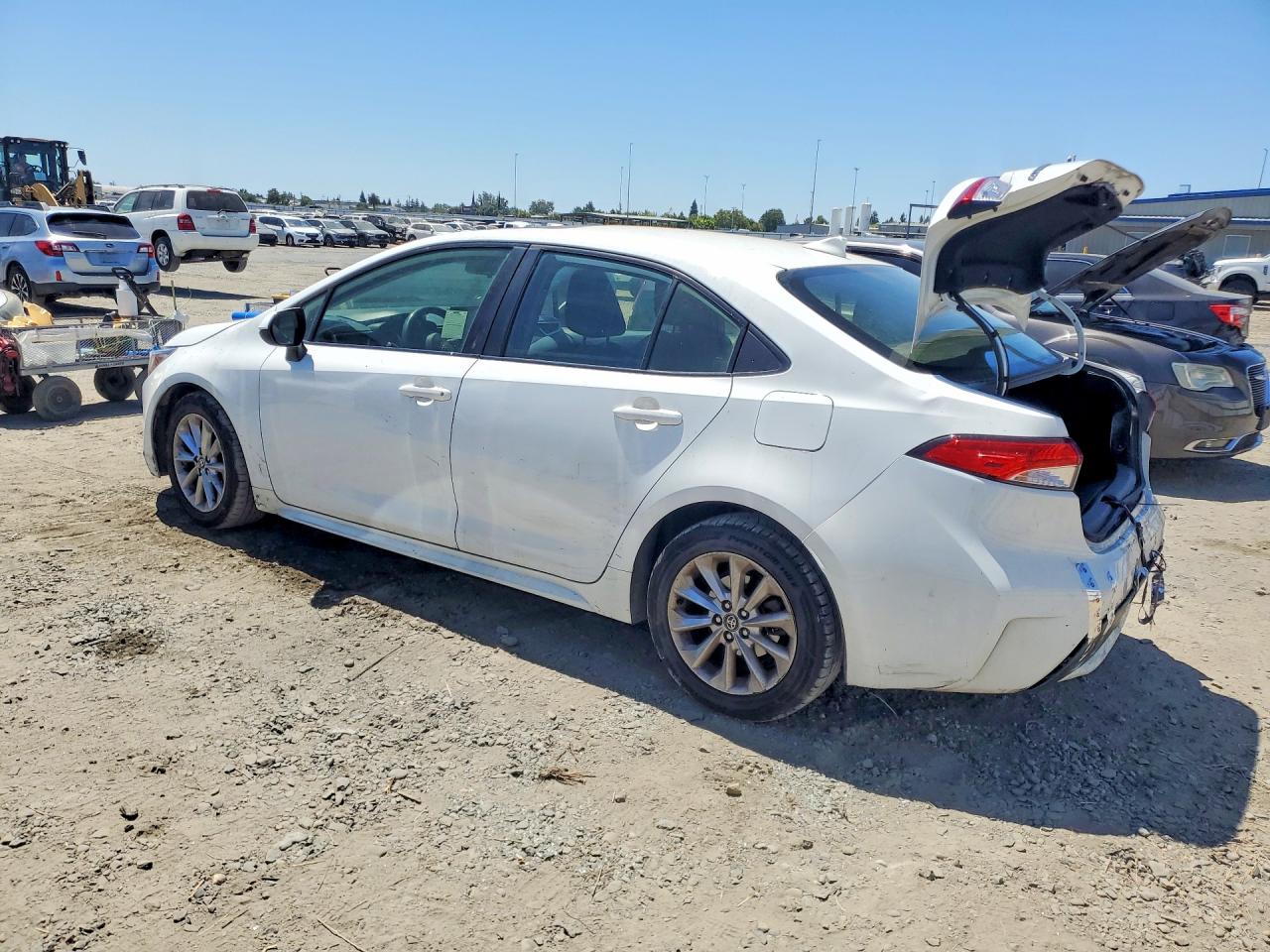 2020 TOYOTA COROLLA LE — снимка 2
