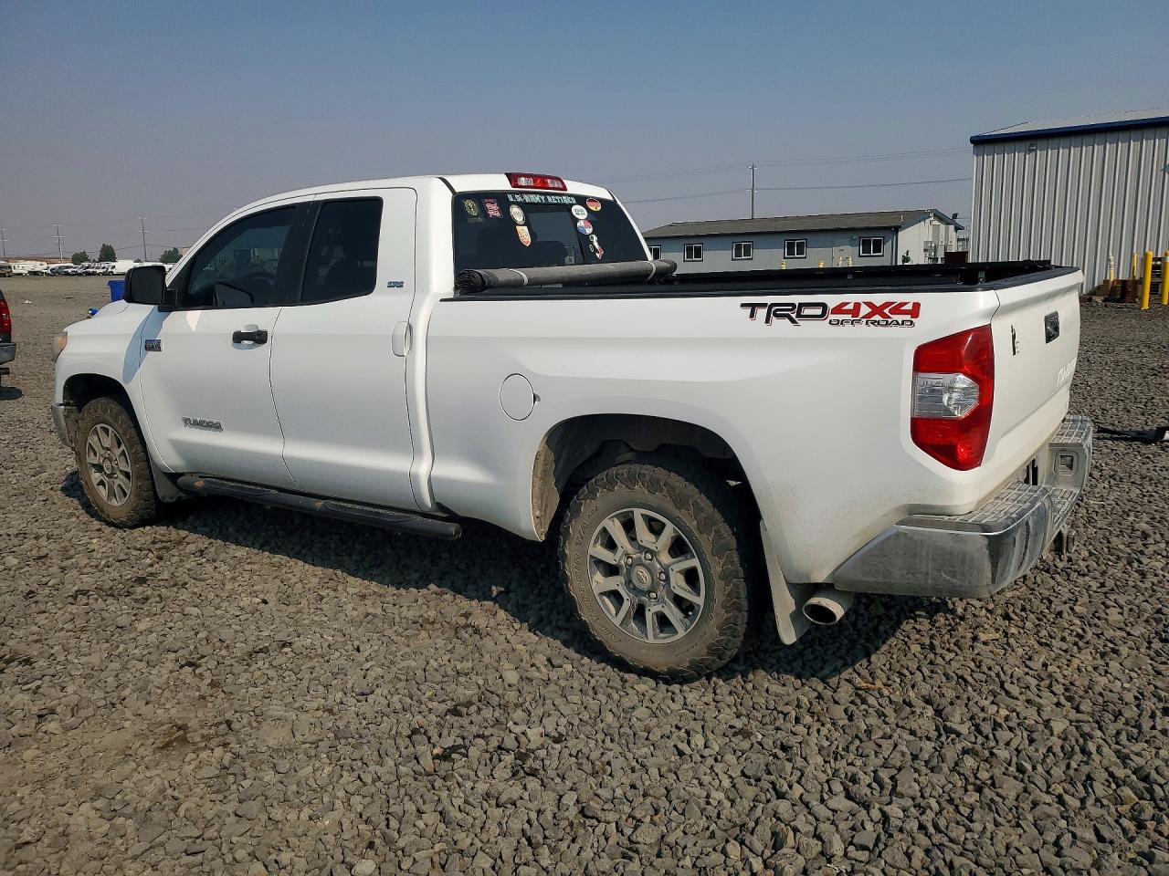 2016 TOYOTA TUNDRA SR5 — снимка 2