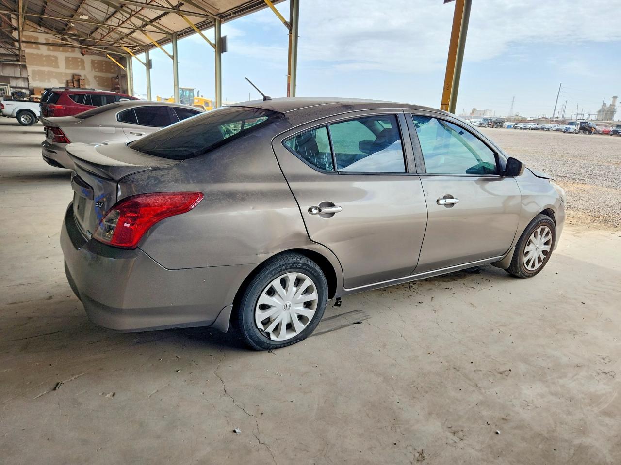 2016 NISSAN VERSA 1.6 SV — снимка 3