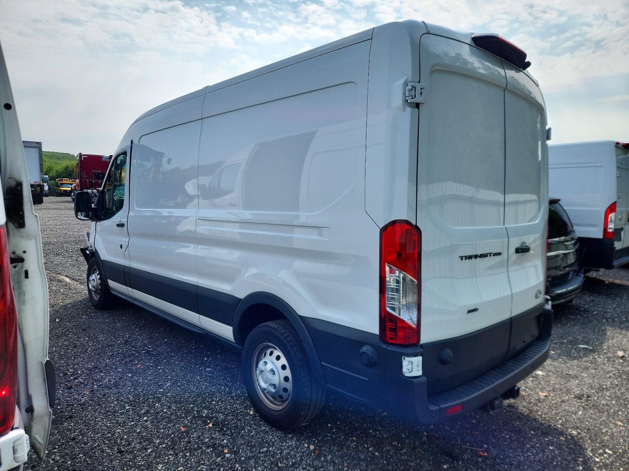 2026 FORD TRANSIT T-250 — снимка 2