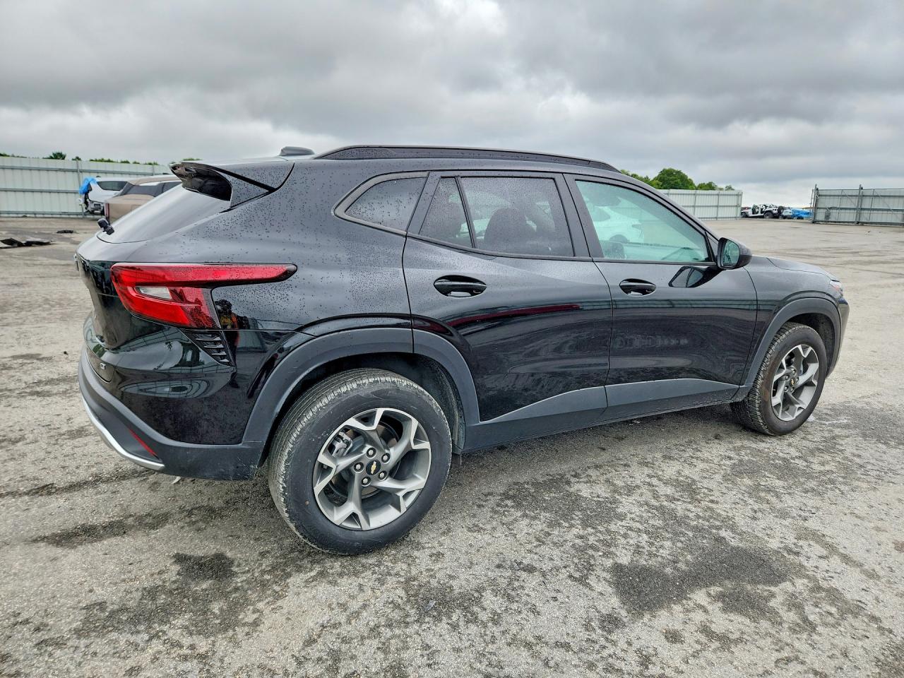2025 CHEVROLET TRAX 1LT — снимка 3