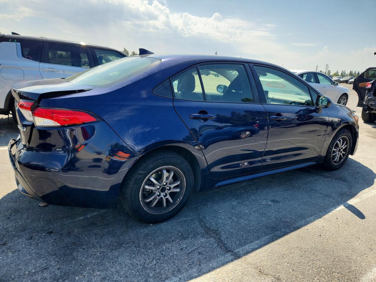 2022 TOYOTA COROLLA LE — снимка 3