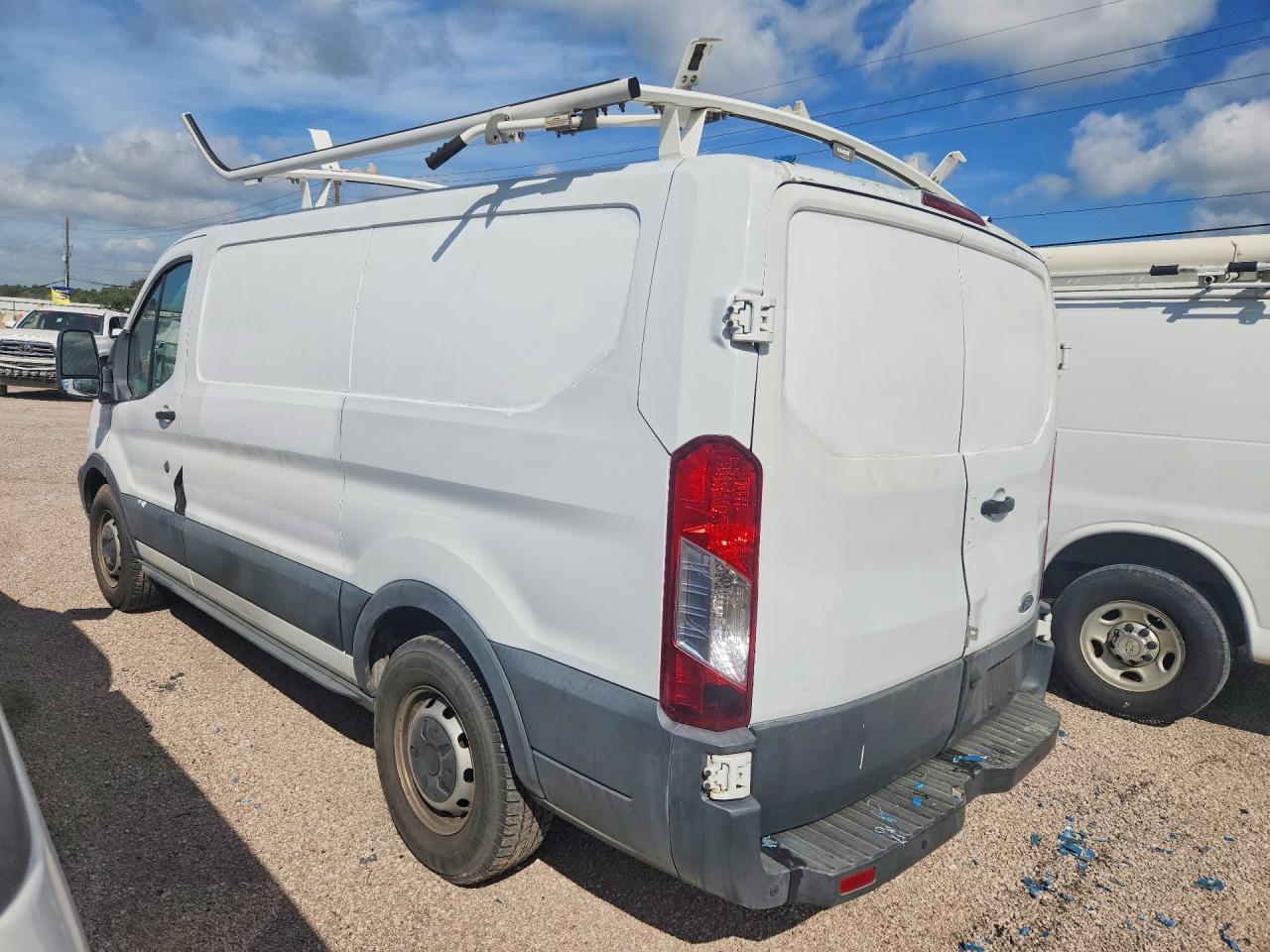 2017 FORD TRANSIT T-150 — снимка 2